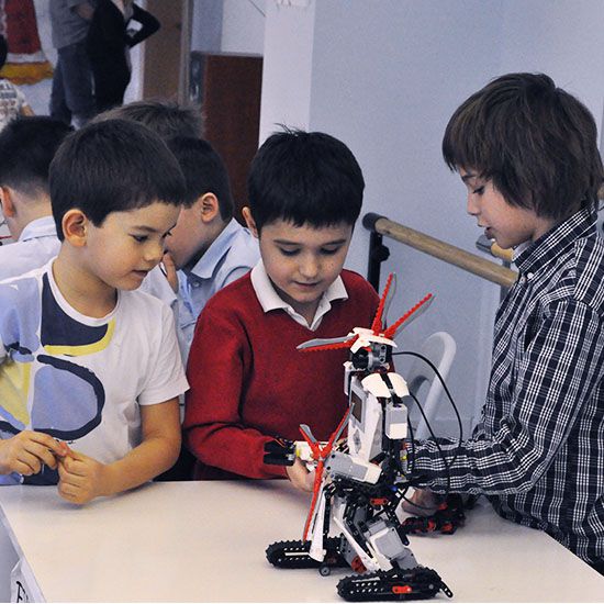 Robotics Day 2015