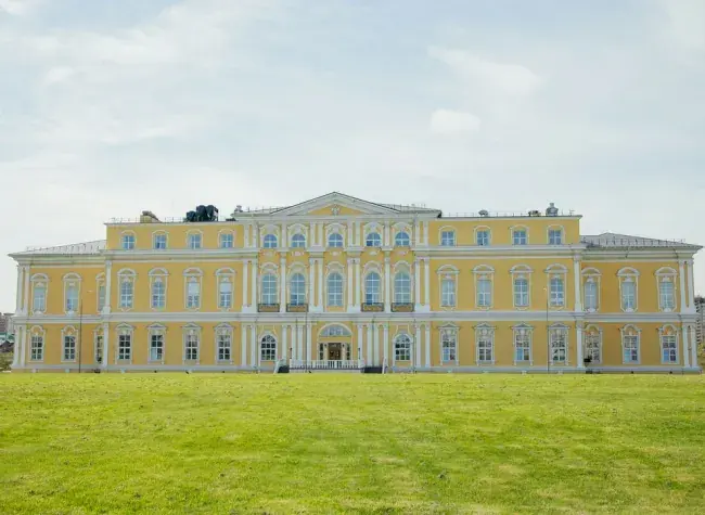 Санкт-Петербург
